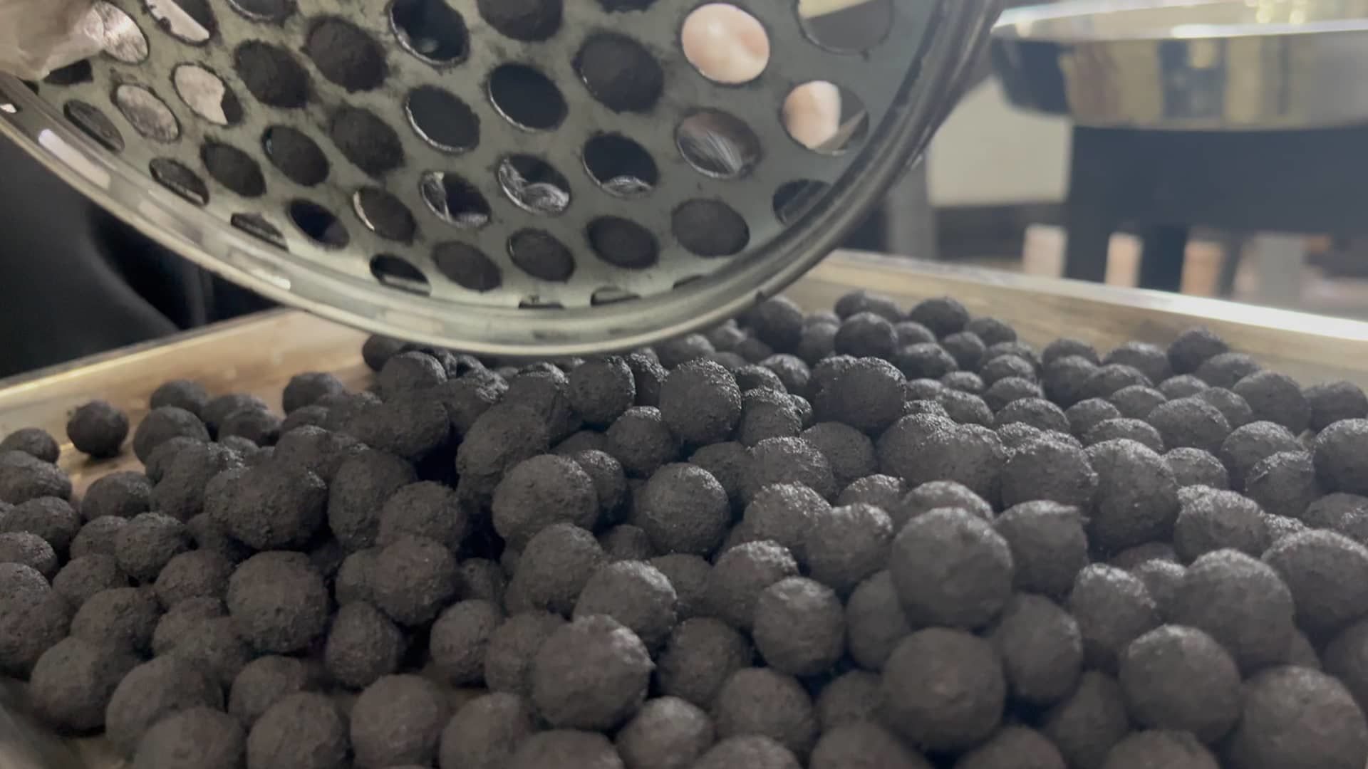 球團礦生產(chǎn)新突破：如何用創(chuàng)新粘合劑破解成本與環(huán)保雙重難題？