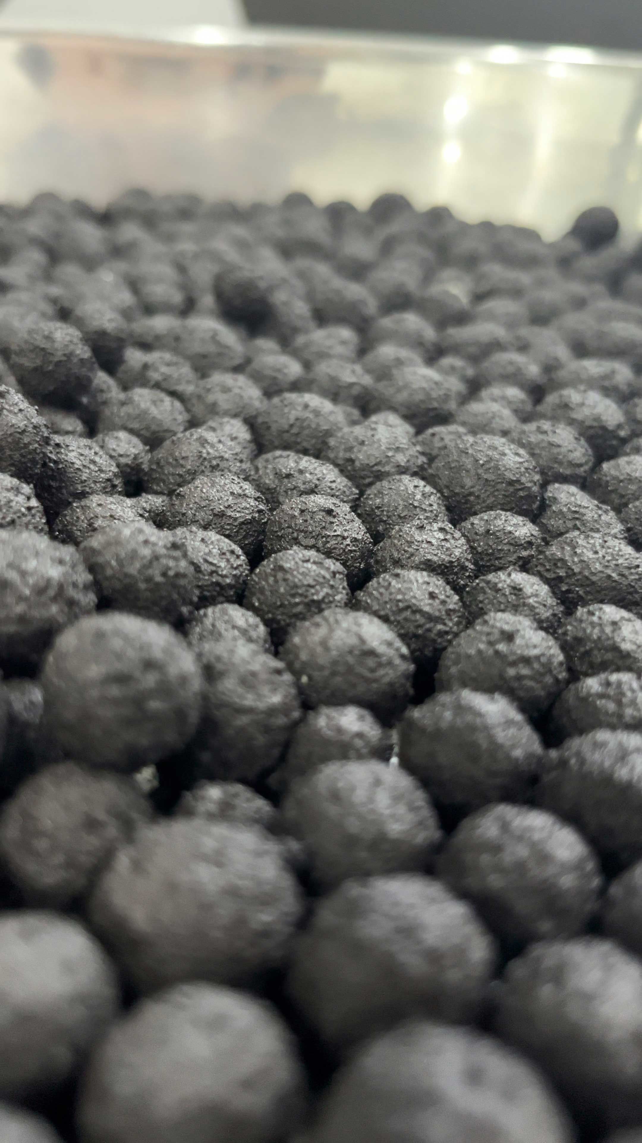 球團(tuán)礦用鐵基粘合劑能否替代膨潤(rùn)土