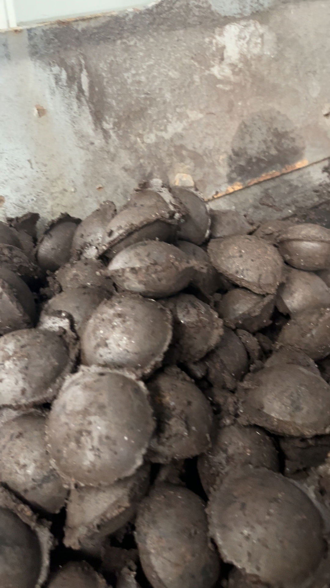 冶金球團(tuán)粘合劑配方